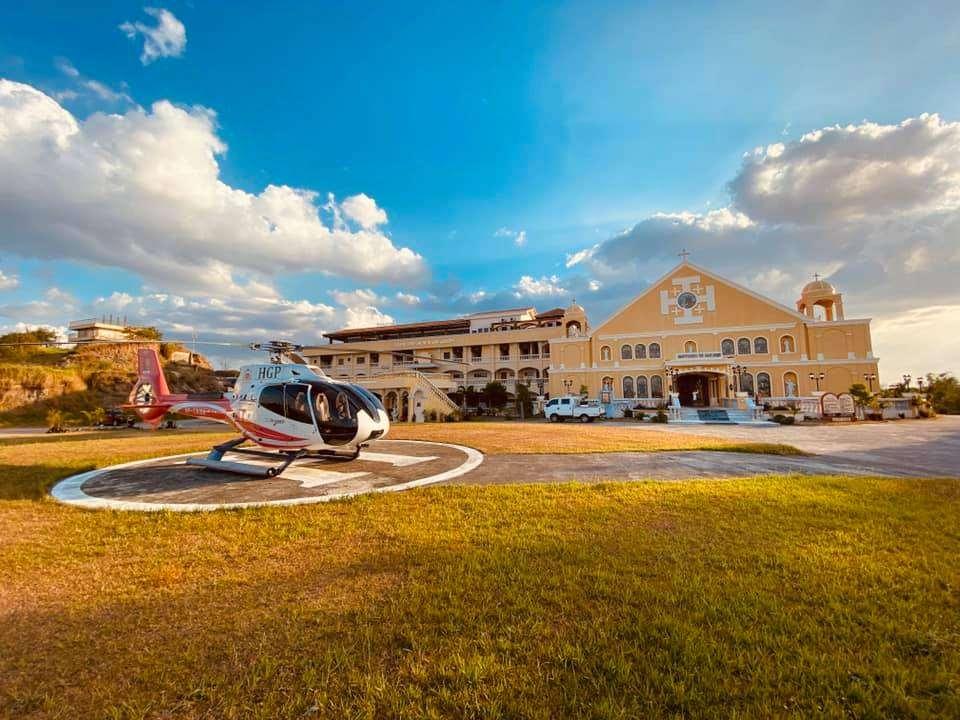 Aerial Tour (1 Hour)