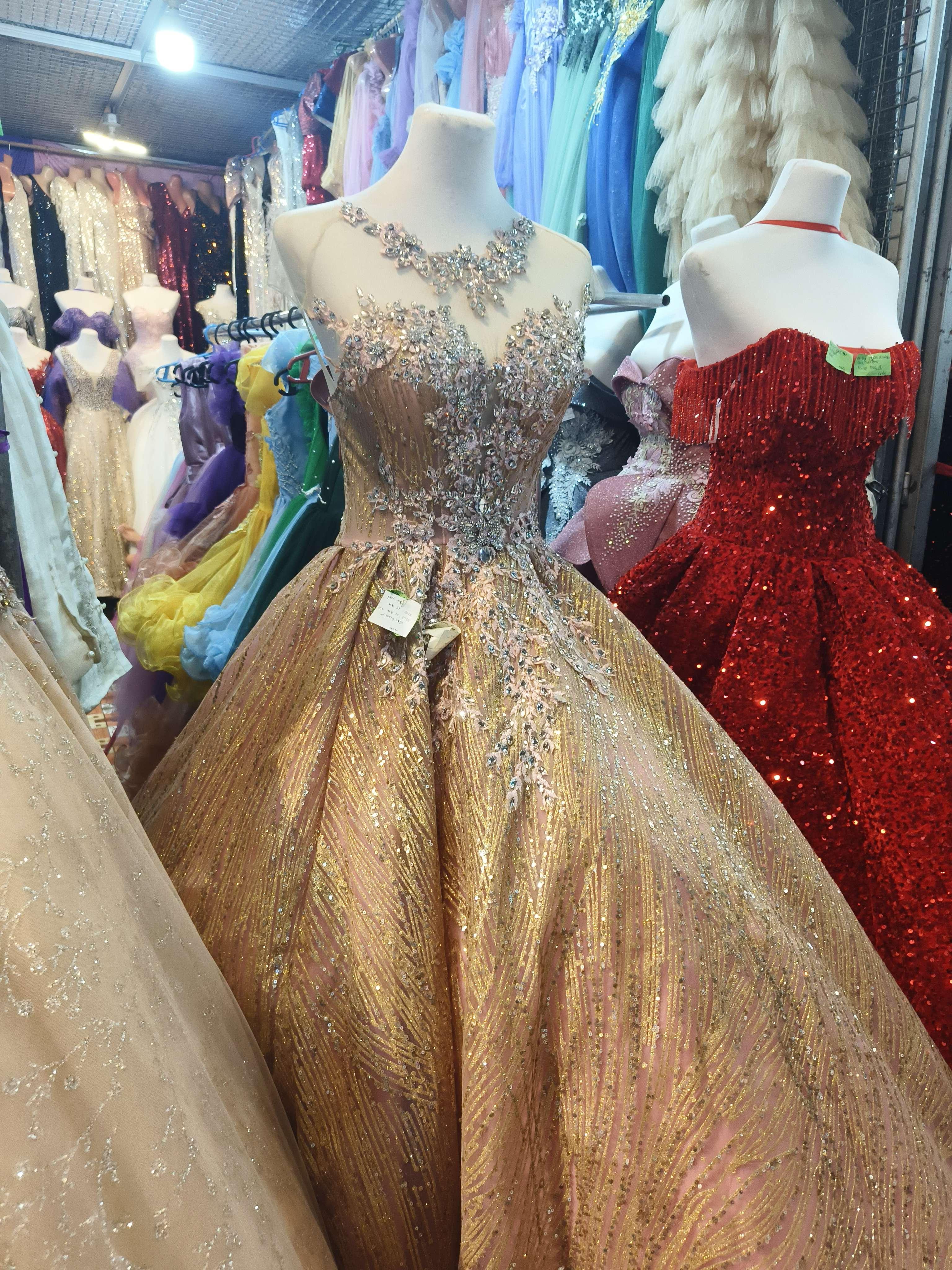 Rosegold (for rent)
