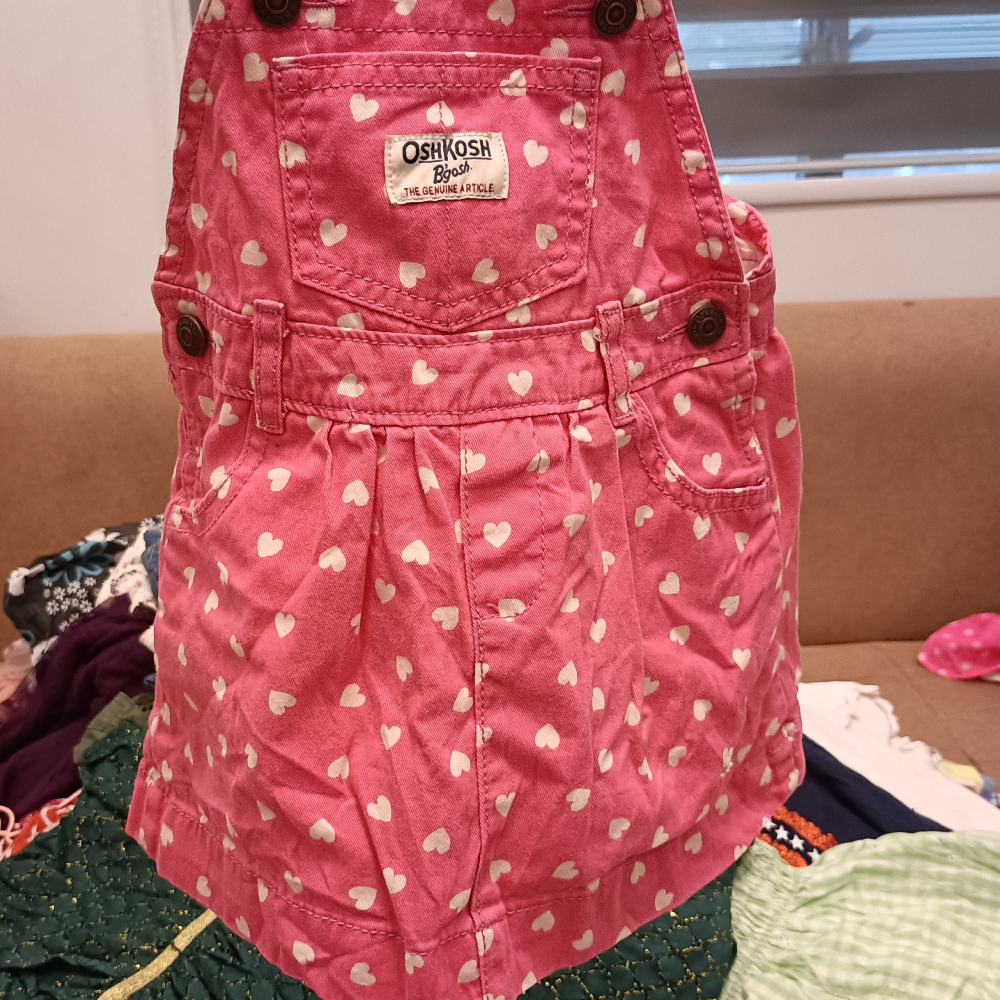 KIDS WEAR
