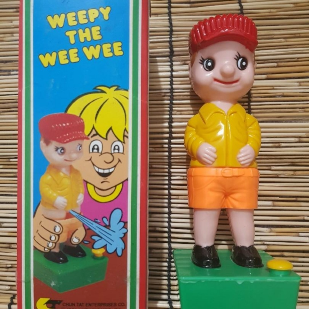 VINTAGE 1991 HOT TOY  Weepy WeeWee