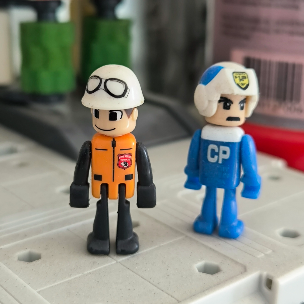 Tomica Plakids set