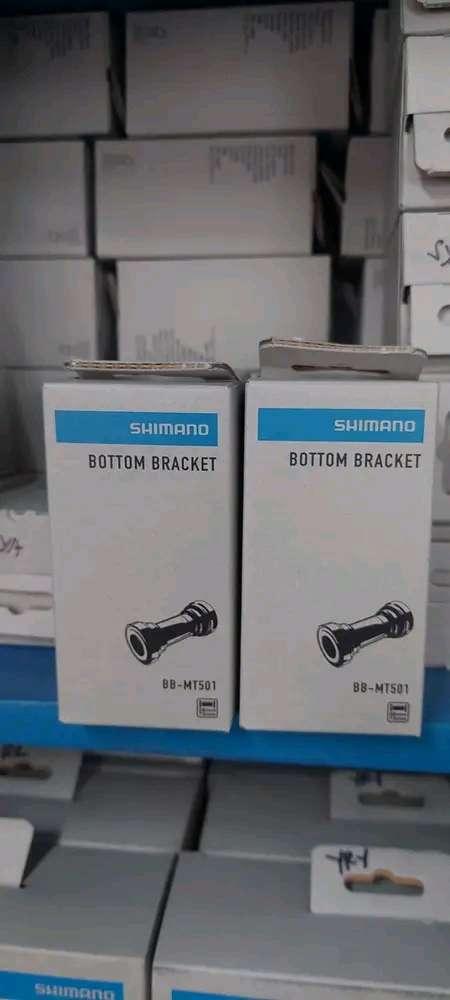 Shimano bottom bracket hallotech