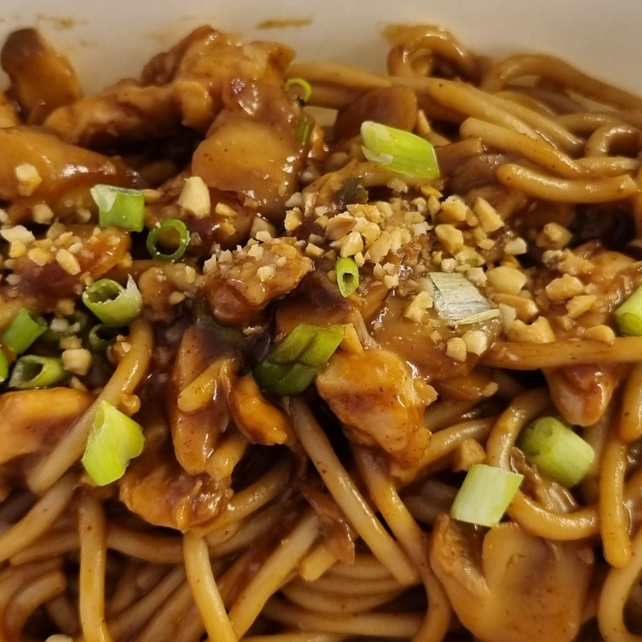 Hales(charlie chan)