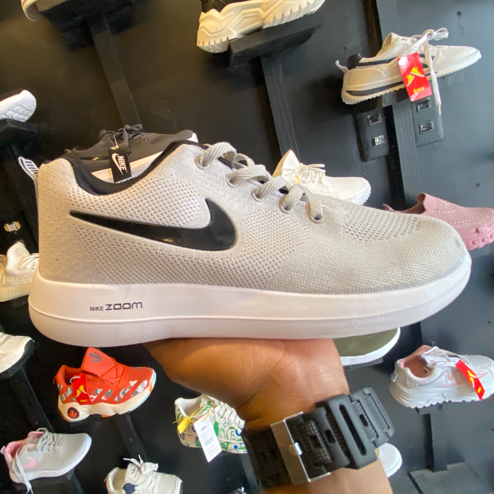 Nike zoom Greyblack