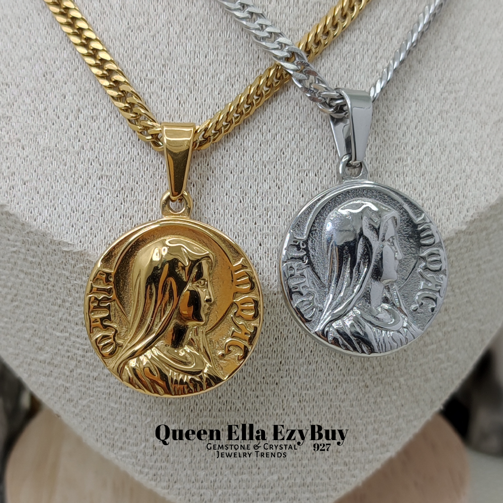 MAMA MARY MEDALLION NECKLACE