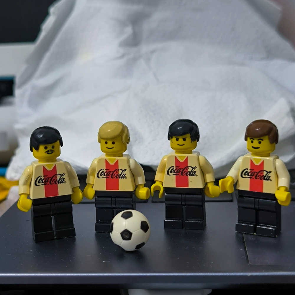 Lego Coca Cola Soccer Players