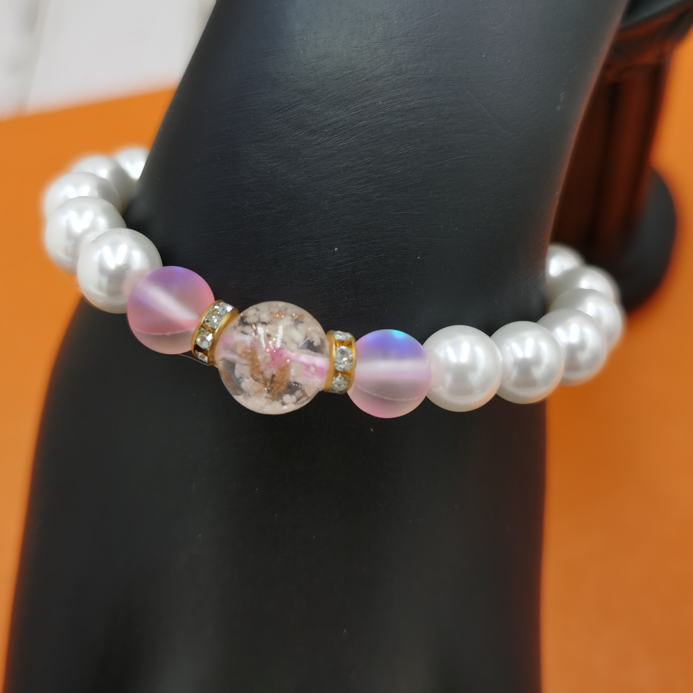 StretchBracelet