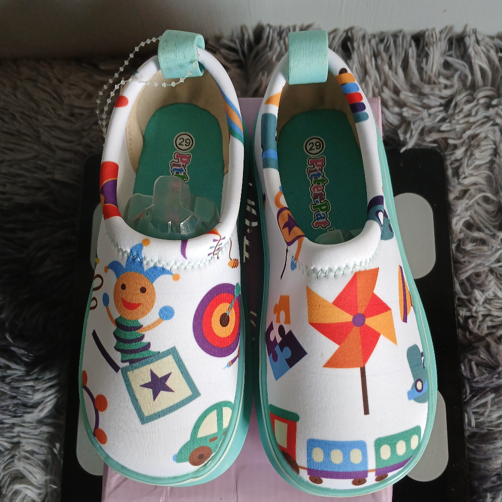 ksb002(MPO) Pitter-Pat skippy Shoes -Multi  size-27&29 only.