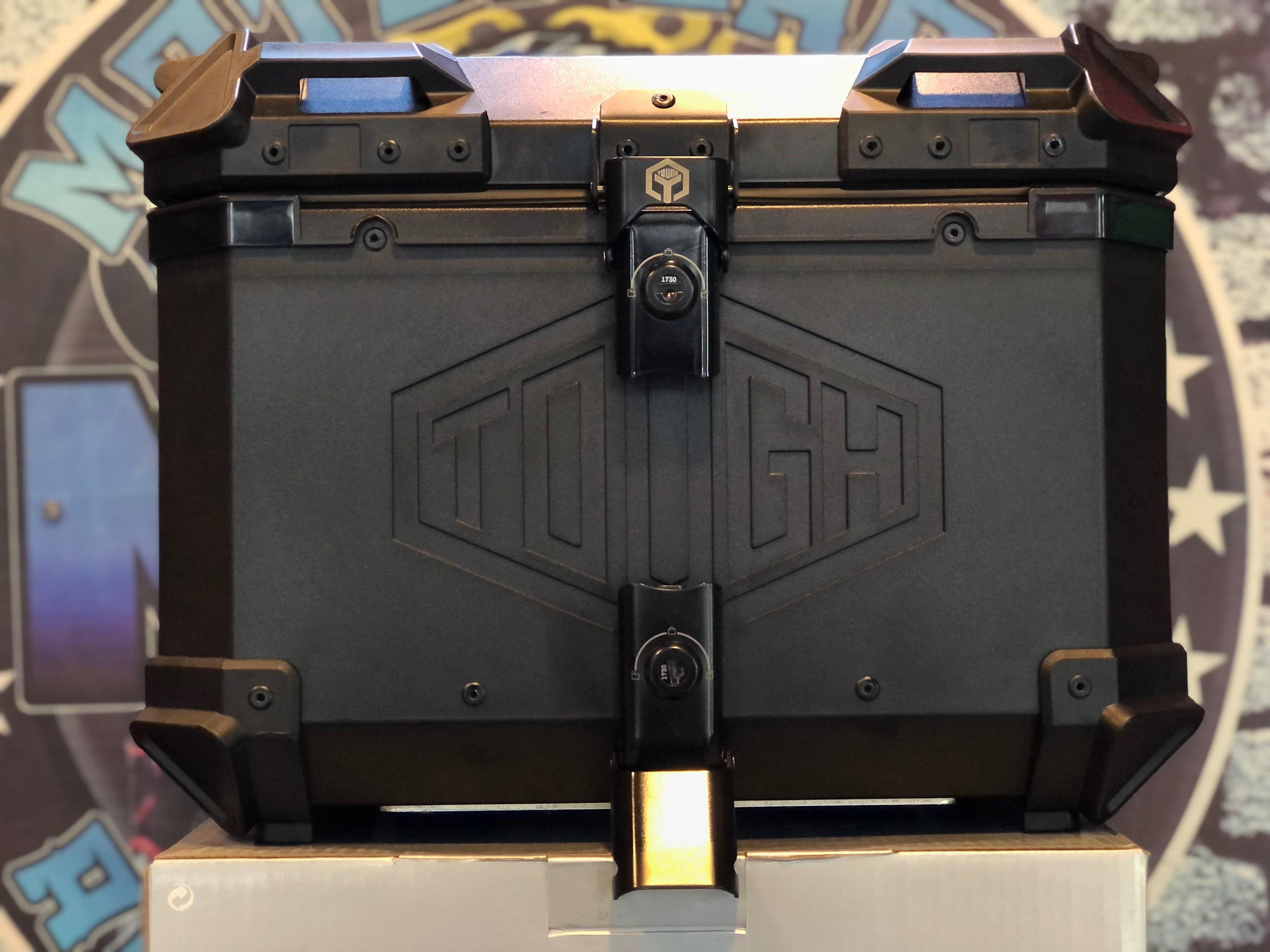 Tough topbox