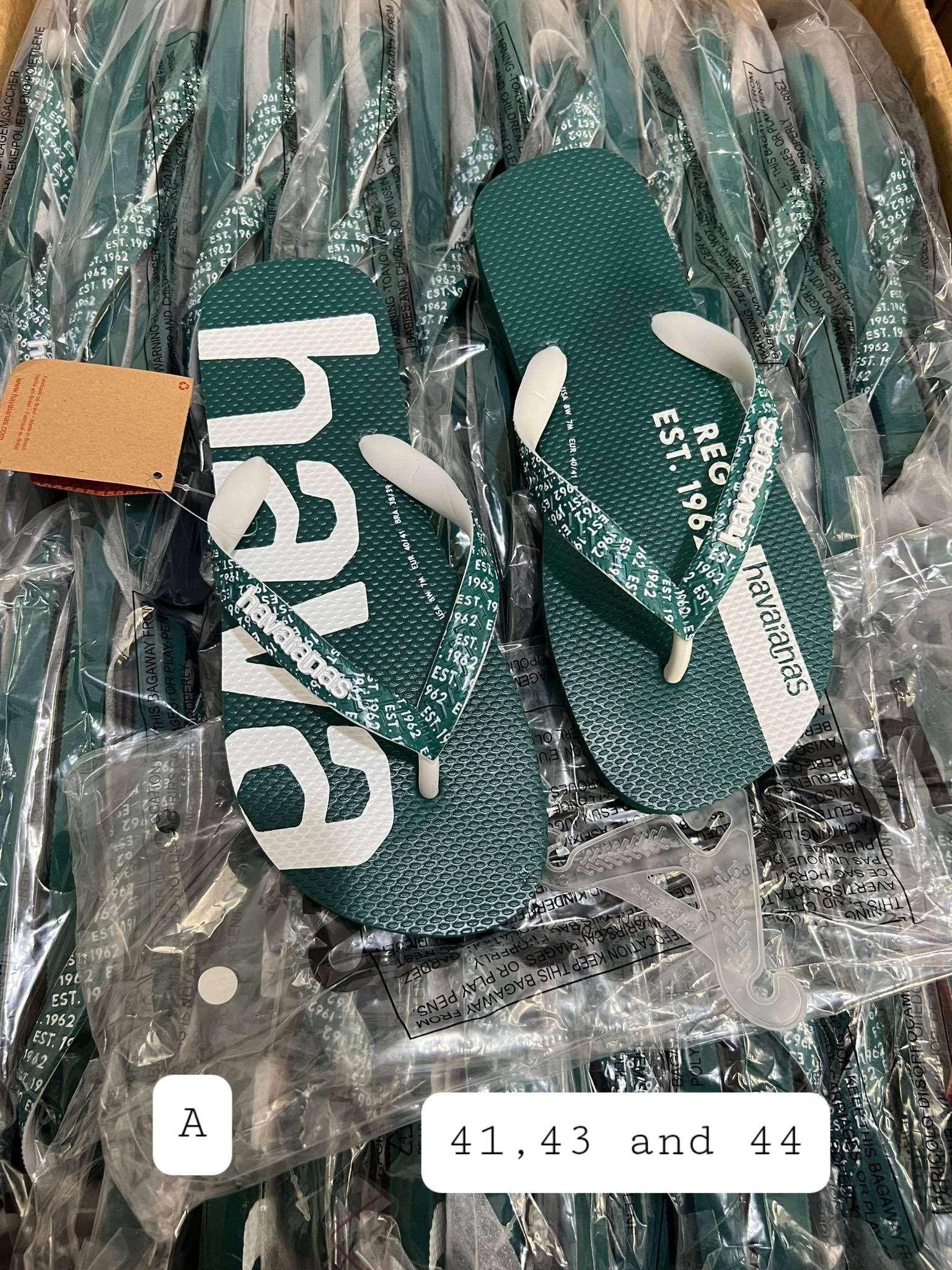 Square Havianas for MEN