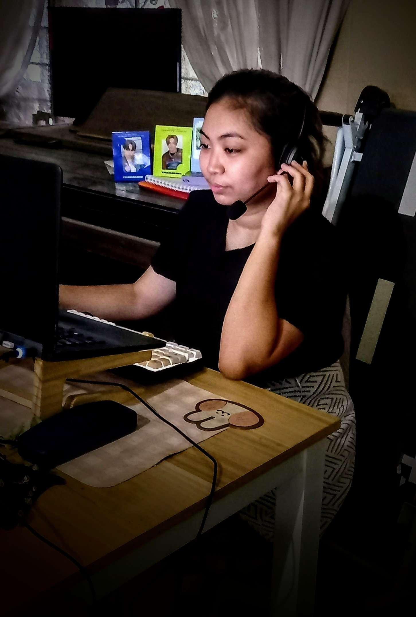 Stereo Headset with Microphone