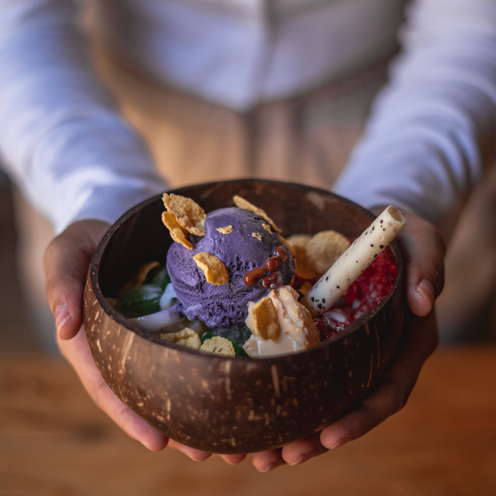Halo-Halo